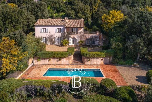 Luxury home in Rayol-Canadel-sur-Mer, Var
