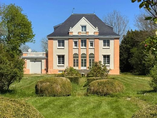 Luxury home in Laroque-d'Olmes, Ariège