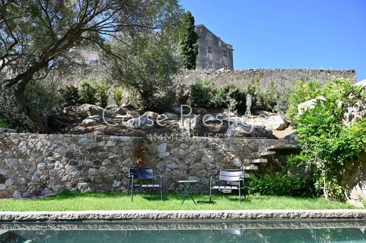 Luxus-Haus in Pigna, Haute-Corse