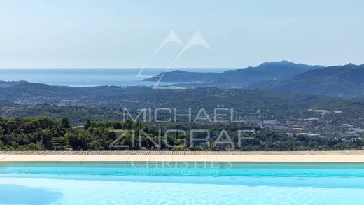 Villa in Châteauneuf-Grasse, Alpes-Maritimes