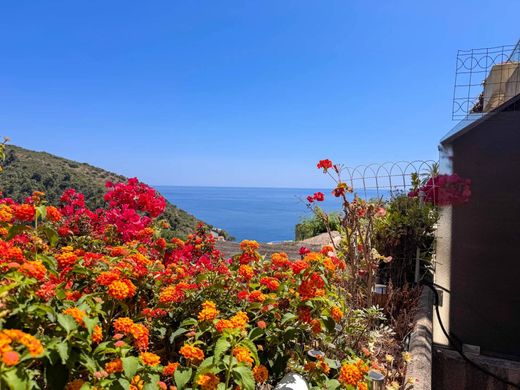 Квартира, Эз, Alpes-Maritimes