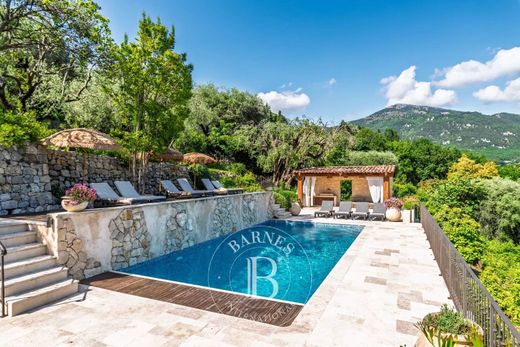 Villa in Le Bar-sur-Loup, Alpes-Maritimes