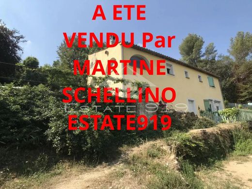 Le Rouret, Alpes-Maritimesのヴィラ