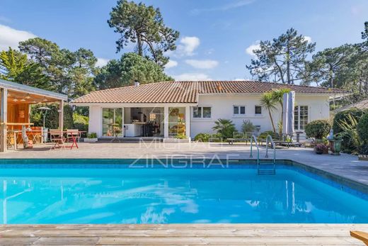 Luxury home in Arcachon, Gironde