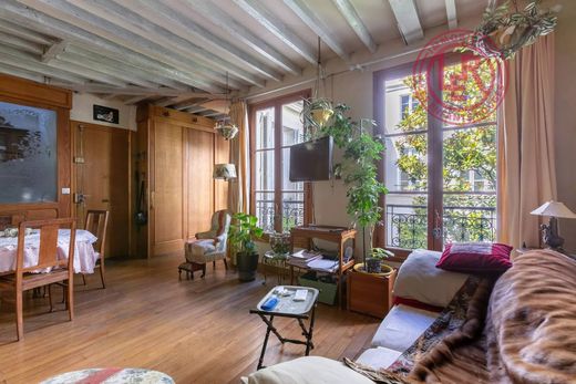 Apartment in Temple, Rambuteau – Francs Bourgeois, Réaumur, Paris