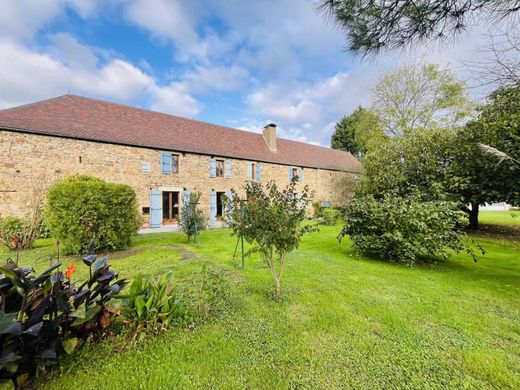 Luxury home in Navarrenx, Pyrénées-Atlantiques