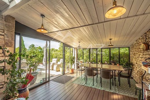 Villa in Gordes, Vaucluse