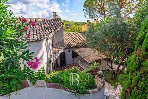 ‏וילה ב  Mouans-Sartoux, Alpes-Maritimes