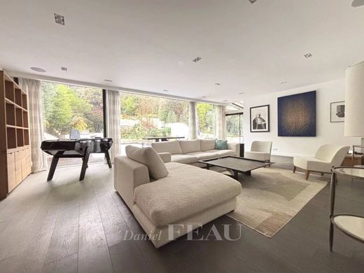 Luxury home in Bougival, Yvelines