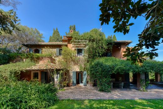 ‏וילה ב  רומא, Lazio