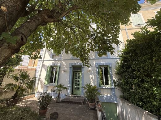 Luxury home in Montélimar, Drôme