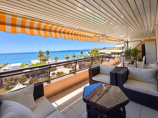 Appartamento a Saint-Laurent-du-Var, Alpi Marittime