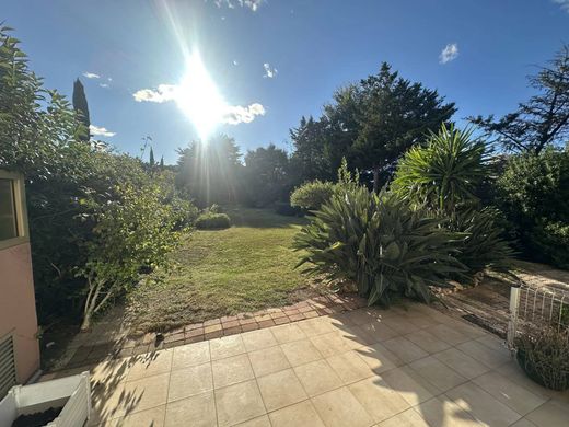 Dublex Antibes, Alpes-Maritimes