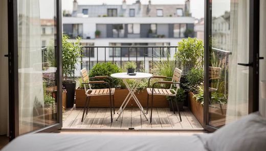 Apartment in Asnières-sur-Seine, Hauts-de-Seine