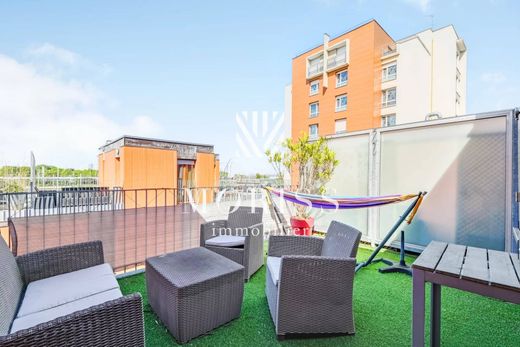 Apartment in Saint-Denis, Seine-Saint-Denis