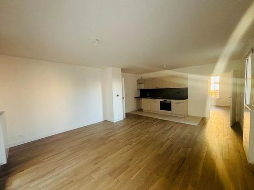 Apartment in Clamart, Hauts-de-Seine