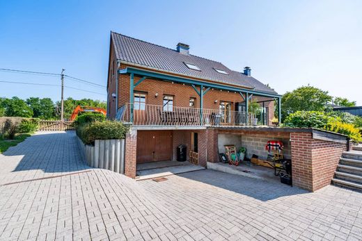 Luxury home in Somme-Leuze, Namur Province