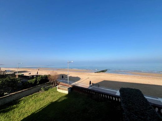 Apartment in Houlgate, Calvados