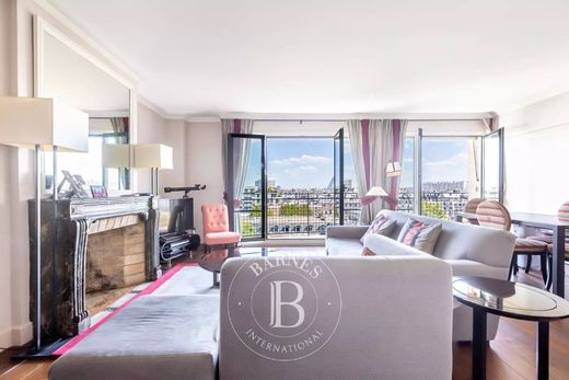 Квартира, La Muette, Auteuil, Porte Dauphine, Paris