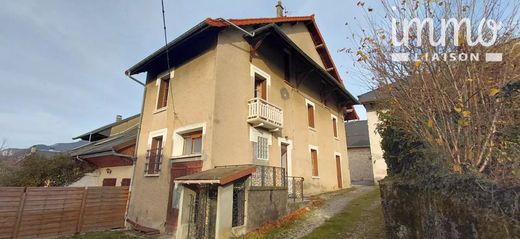 Luxus-Haus in Brison-Saint-Innocent, Savoy