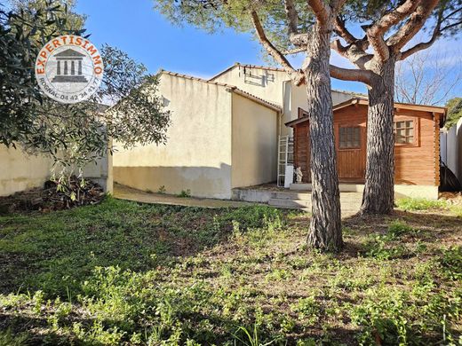 Luxury home in Rognac, Bouches-du-Rhône