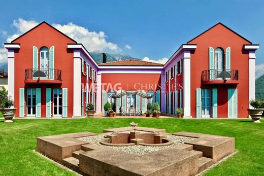 Villa in Bellinzona, Bellinzona District