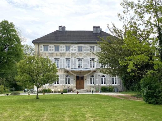 Quingey, Doubsの高級住宅