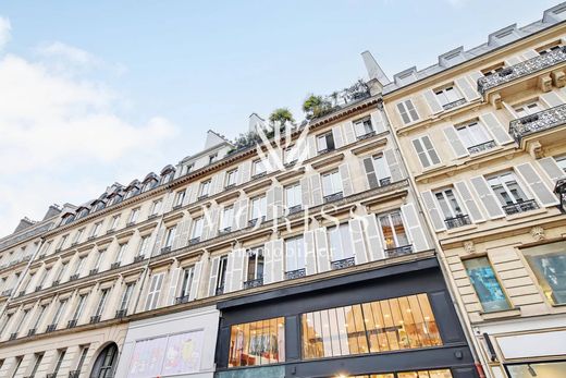 Apartment / Etagenwohnung in Provence-Opéra – Grands Boulevards, Paris
