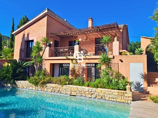 Villa in Carqueiranne, Var