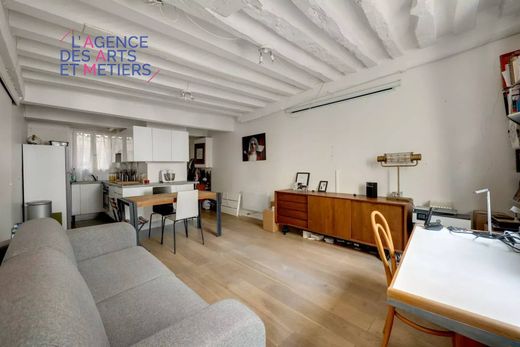 Квартира, Canal Saint Martin, Château d’Eau, Porte Saint-Denis, Paris