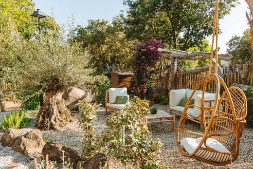 Villa in L'Île-Rousse, Upper Corsica