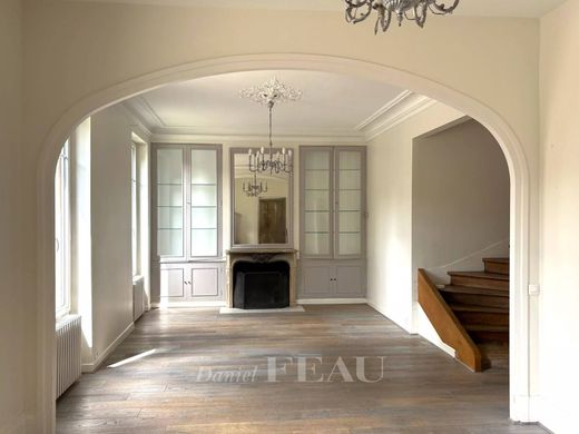 Πολυτελή κατοικία σε Chambourcy, Yvelines