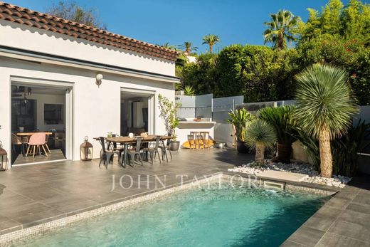 Casa di lusso a Mougins, Alpi Marittime