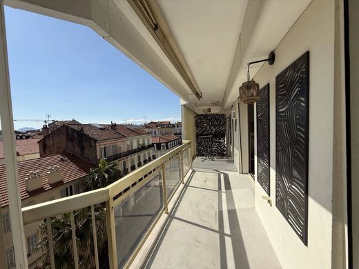 Piso / Apartamento en Cannes, Alpes Marítimos