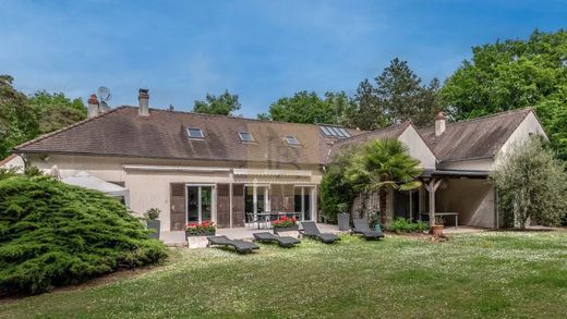 Casa di lusso a Nemours, Seine-et-Marne