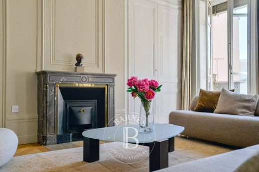 Apartment in Lyon, Rhône