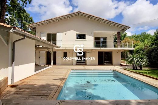 Luxury home in Arcachon, Gironde