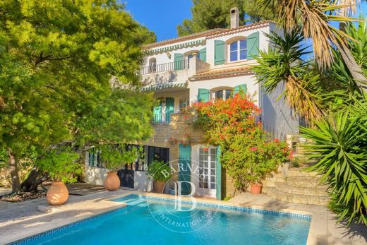 Villa in Six-Fours-les-Plages, Var