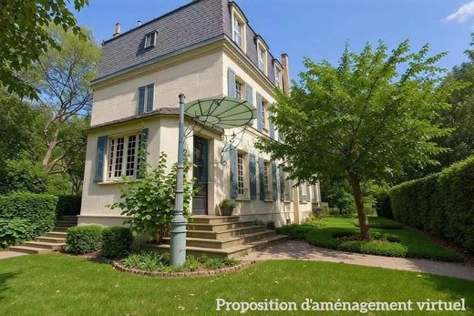 Luxury home in Maisons-Laffitte, Yvelines