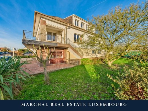 Lüks ev Bertrange, Moselle