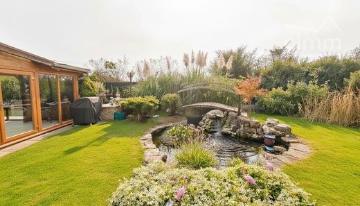 Casa de lujo en Vaulx-en-Velin, Ródano