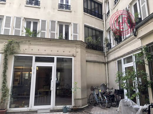 Office in Temple, Rambuteau – Francs Bourgeois, Réaumur, Paris
