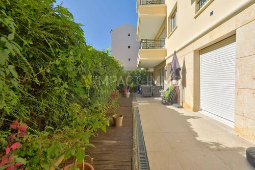 아파트 / Courbevoie, Hauts-de-Seine