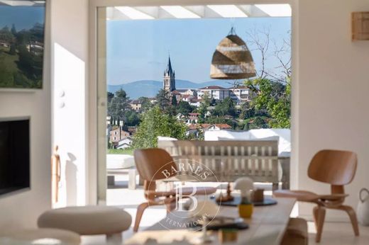 Maison de luxe à Saint-Didier-au-Mont-d'Or, Rhône