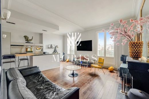 Piso / Apartamento en Buttes-Chaumont, Villette, Bas Belleville, Paris