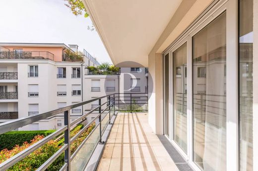 Apartamento - Châtenay-Malabry, Hauts-de-Seine