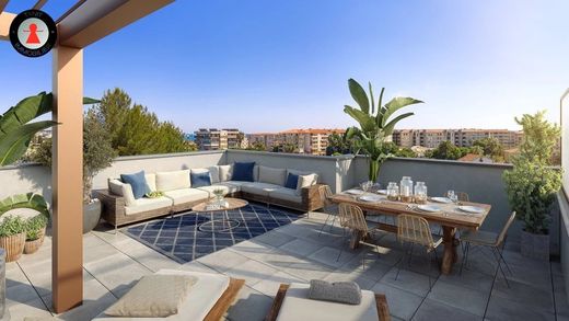 Apartment in Juan-les-Pins, Alpes-Maritimes