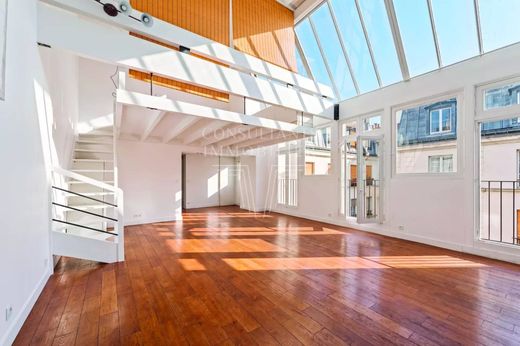 Apartment in Saint-Germain, Odéon, Monnaie, Paris