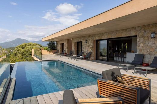 Villa in Grosseto-Prugna, Südkorsika