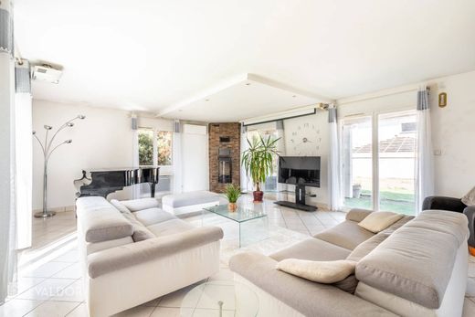 Maison de luxe à Lentilly, Rhône